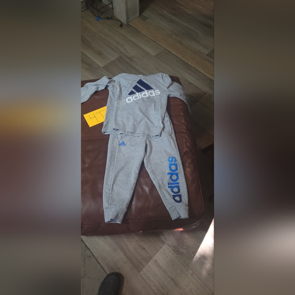 Adidas outfit